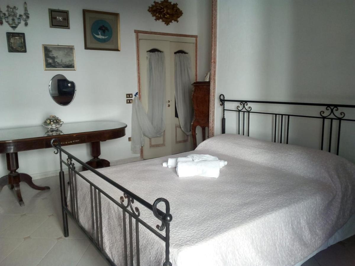 Gran Relais De Charme A.Rosbenmar Bed and Breakfast Neapel Exteriör bild